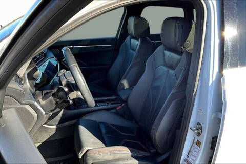 2019 Audi Q3 quattro S line Prem Plus 45 TFSI