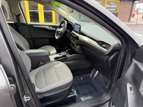 2020 Ford Escape SE