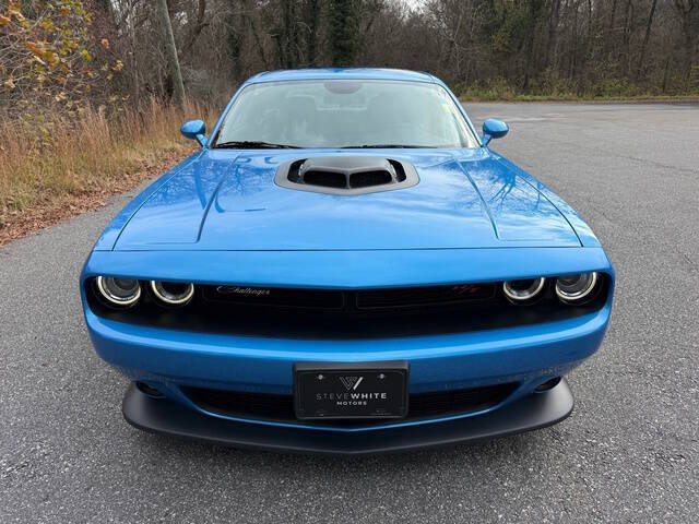 2016 Dodge Challenger 392 HEMI Scat Pack Shaker