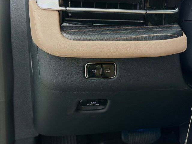 2026 Lincoln Navigator L Black Label