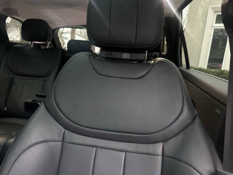 2023 Land Rover Range Rover Sport P360 SE