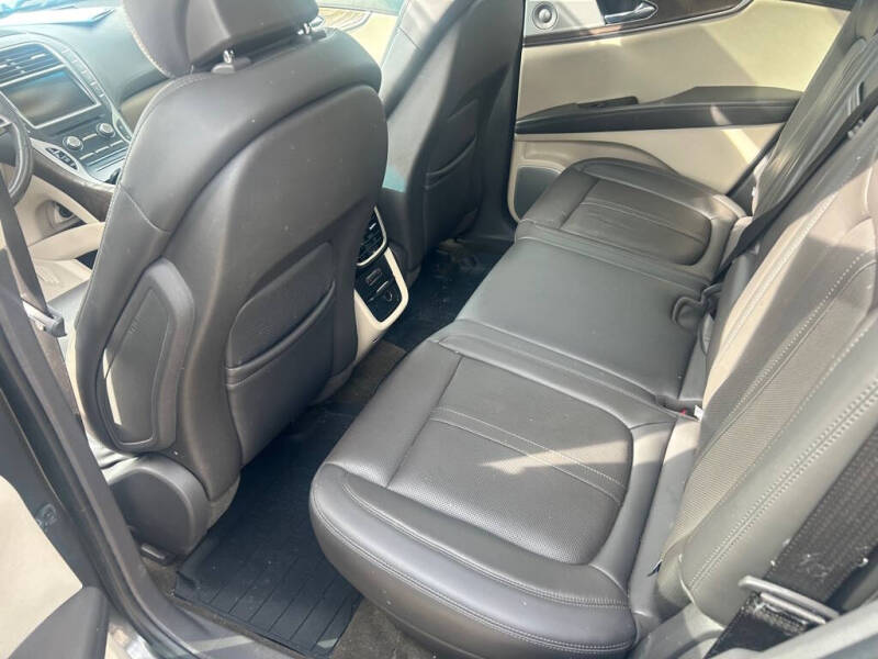 2019 Lincoln Nautilus Reserve