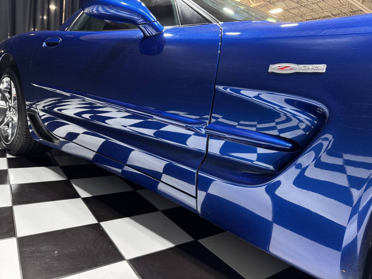 2002 Chevrolet Corvette 25