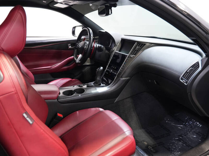 2019 Infiniti Q60 Red Sport 400