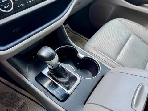 2016 Toyota Highlander LE Plus