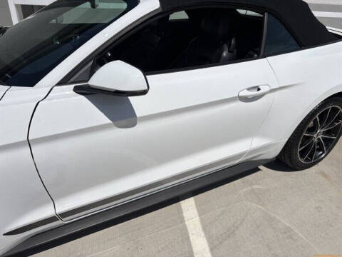 2020 Ford Mustang EcoBoost Premium