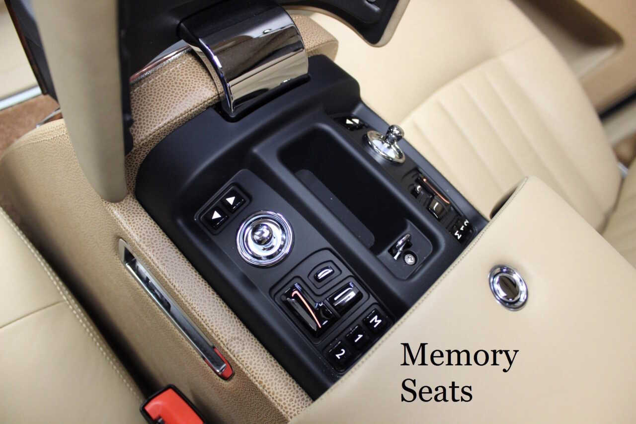 2007 Rolls-Royce Phantom 17