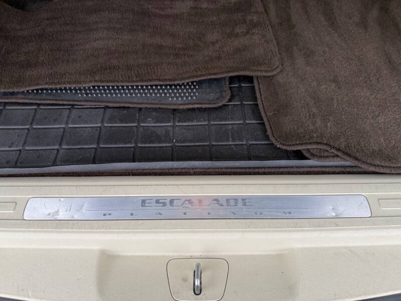 2014 Cadillac Escalade ESV Platinum