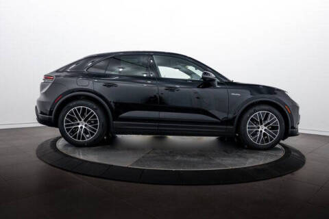 2026 Porsche Macan 4 Electric