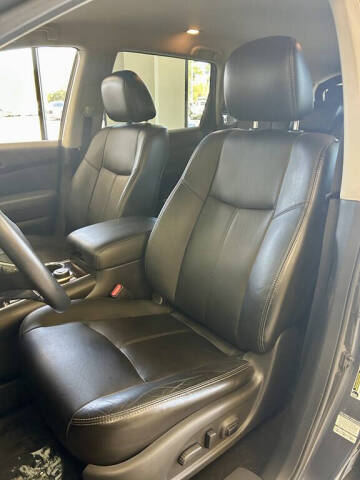 2013 Nissan Pathfinder S