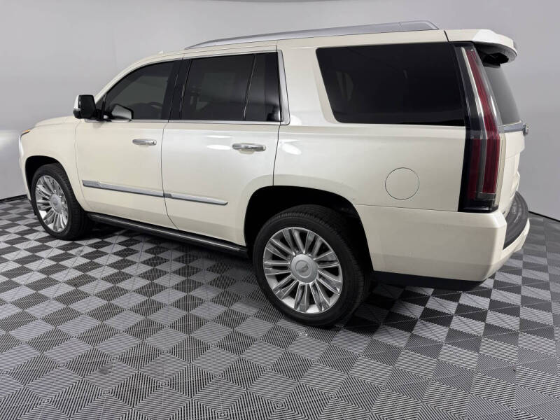 2015 Cadillac Escalade Platinum