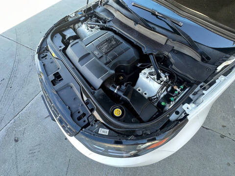 2017 Land Rover Discovery HSE Luxury