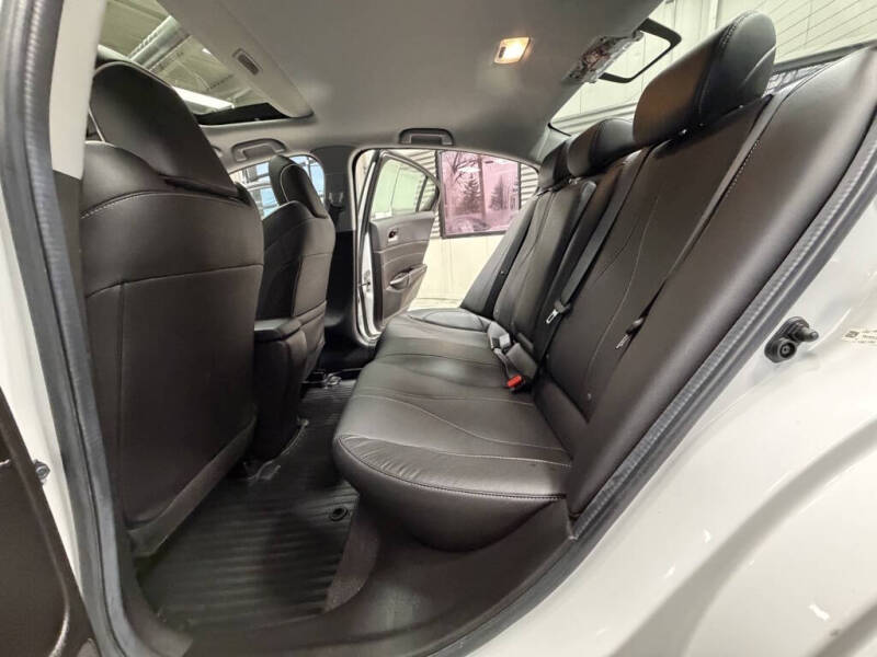 2019 Acura ILX w/Premium