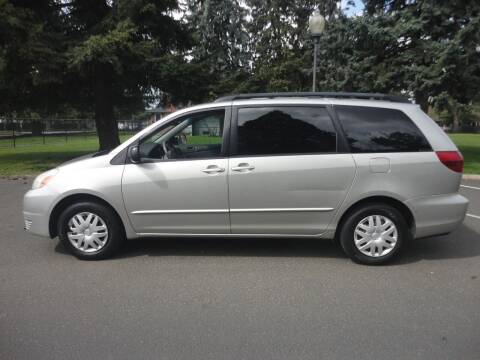 2005 Toyota Sienna for sale at TONY'S AUTO WORLD in Portland OR