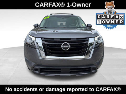 2023 Nissan Pathfinder SV