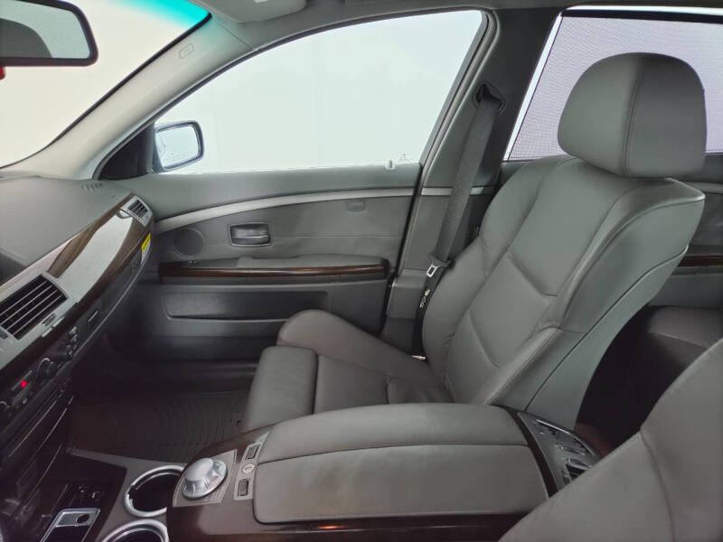 2003 BMW 7 Series 745Li