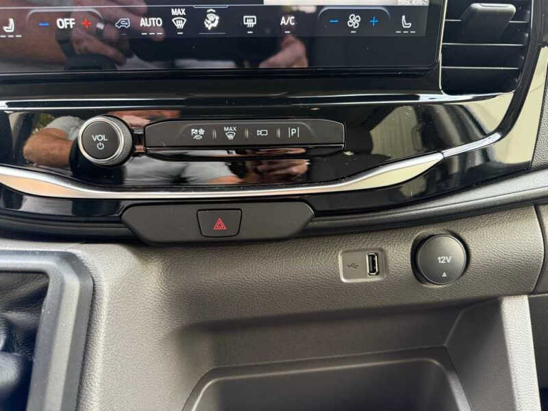 2026 Ford Transit 350 XLT