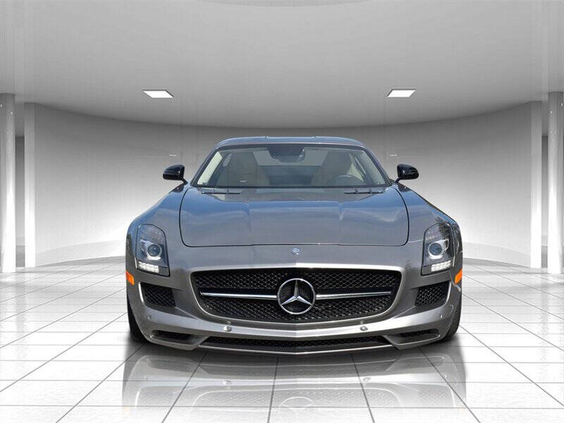 2013 Mercedes-Benz SLS AMG 8