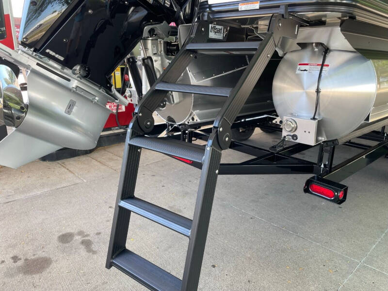 2024 Barletta Lusso 25UCA