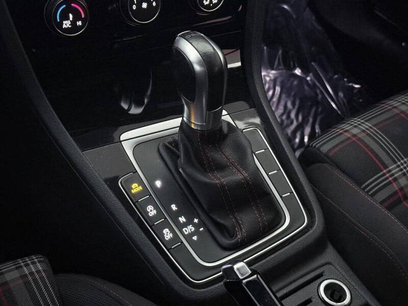 2019 Volkswagen Golf GTI
