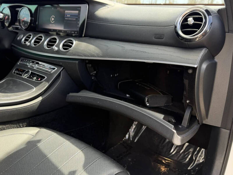 2019 Mercedes-Benz E-Class E 300
