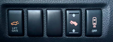 2013 Nissan Armada SV