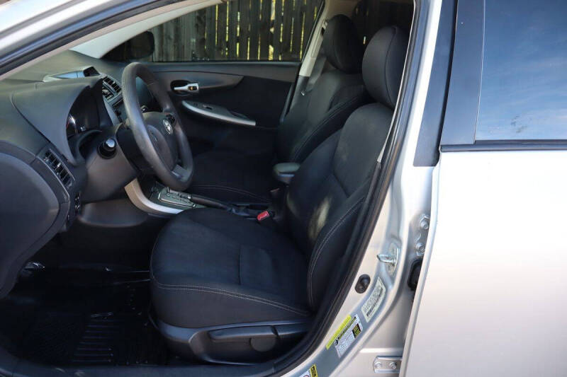 2013 Toyota Corolla S