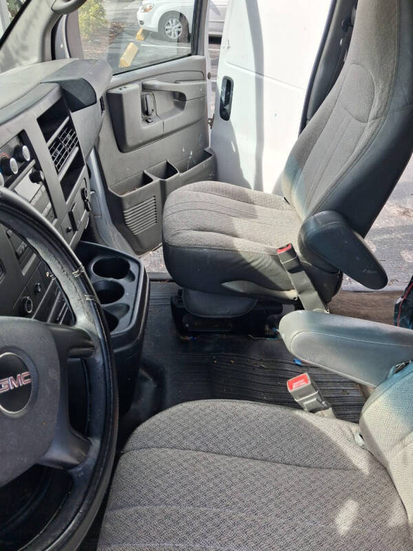 2015 GMC Savana 2500