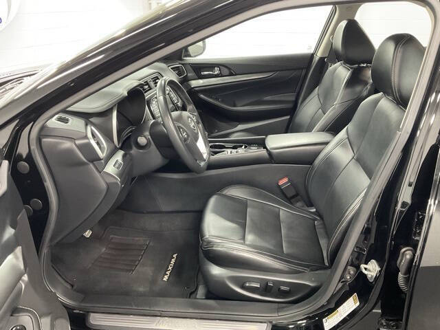 2023 Nissan Maxima 3.5 SV