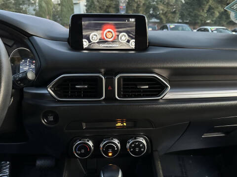 2017 Mazda CX-5 Sport