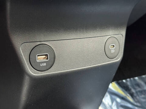 2024 Kia EV6 Light