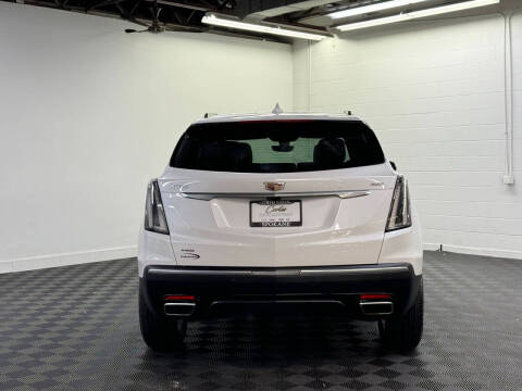 2025 Cadillac XT5 Sport