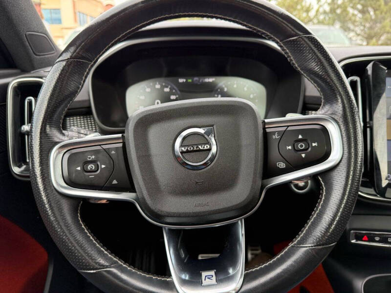 2019 Volvo XC40