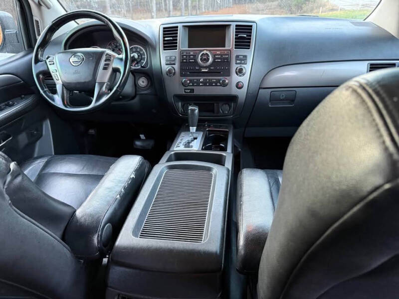 2013 Nissan Armada SL