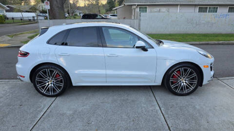 2016 Porsche Macan Turbo