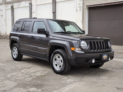 2016 Jeep Patriot for sale at Great Lakes Classic Cars LLC in Hilton NY