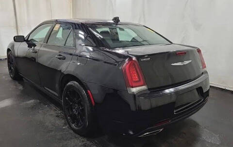 2019 Chrysler 300 Touring