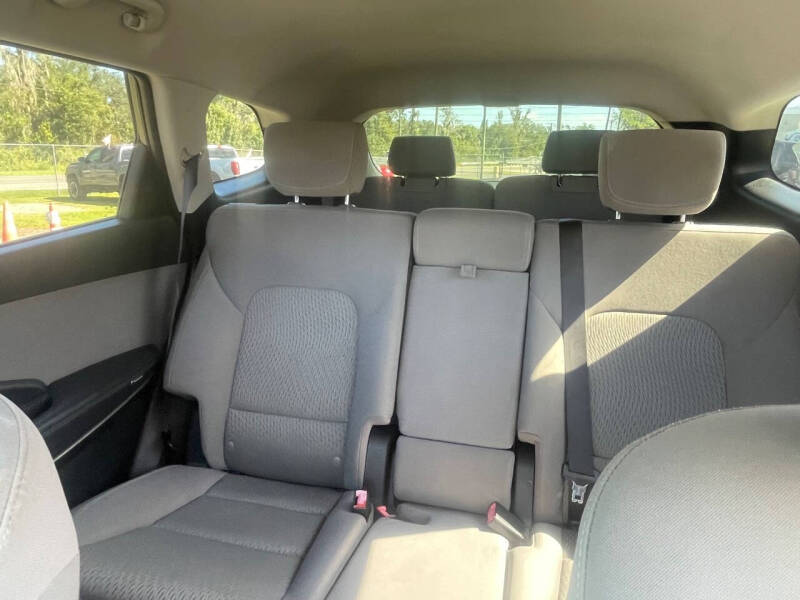 2017 Hyundai Santa Fe SE