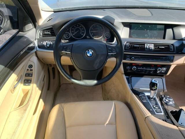 2013 BMW 5 Series 528i xDrive