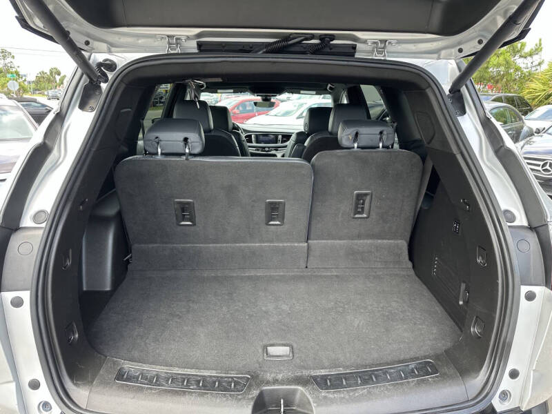 2022 Buick Enclave Premium