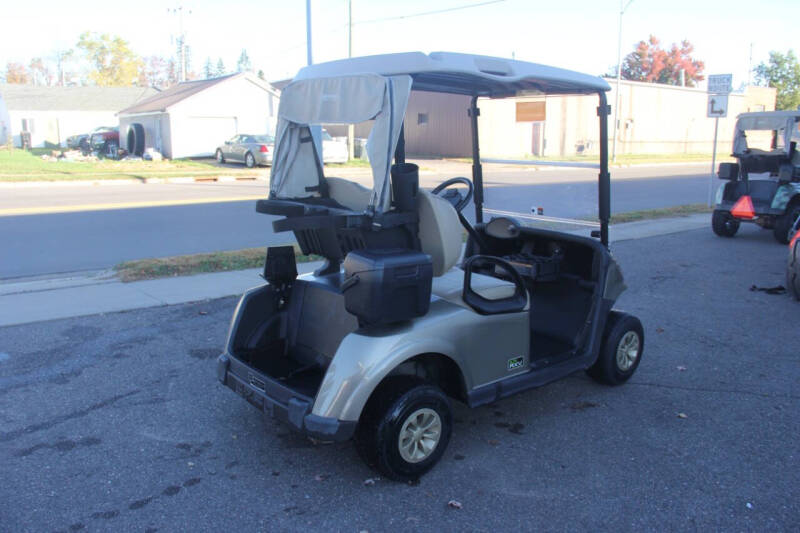 2020 E-Z-GO RXV ELiTE