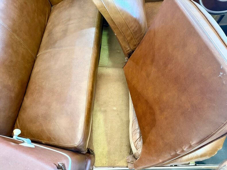 1948 Ford Super Deluxe