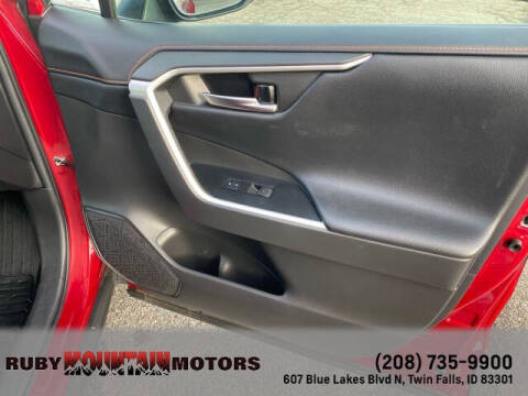 2022 Toyota RAV4 Adventure