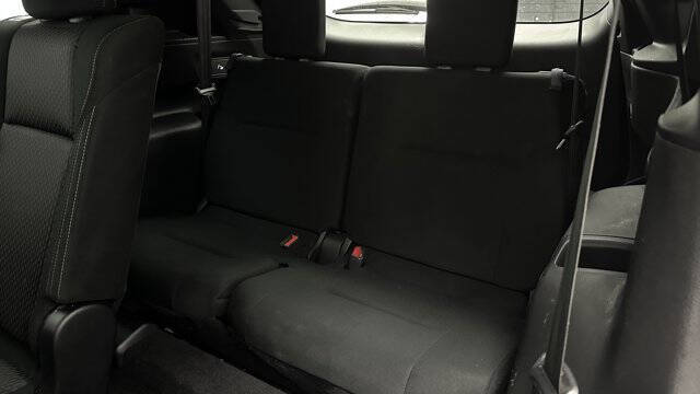 2023 Mitsubishi Outlander ES