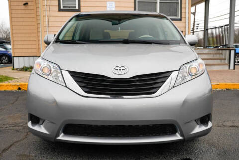 2014 Toyota Sienna