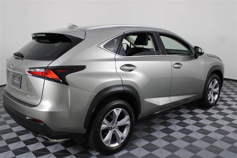 2017 Lexus NX 200t