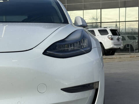 2020 Tesla Model 3 Long Range