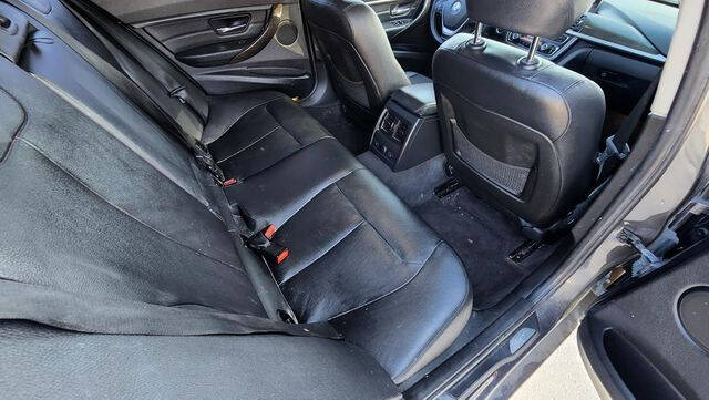 2012 BMW 3 Series 328i