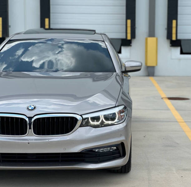 2018 BMW 5 Series 530i
