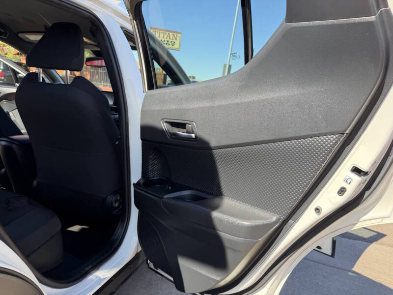 2018 Toyota C-HR XLE
